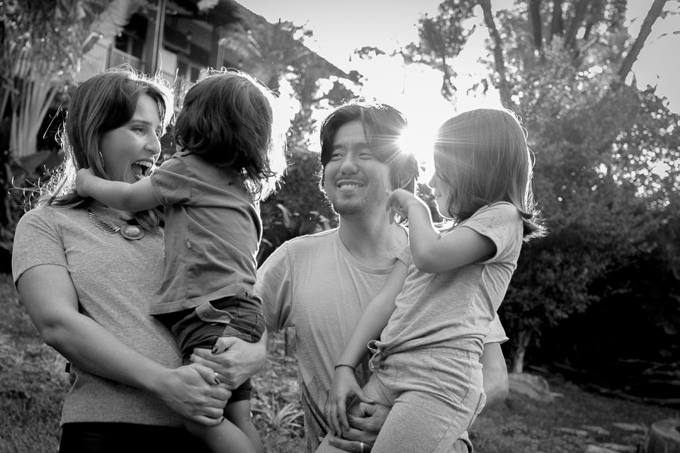 Fotografia de Família Sabrina, Eduardo, Nina e Leo registrado pela fotógrafa BH Márcia Andrade realizado em Belo Horizonte